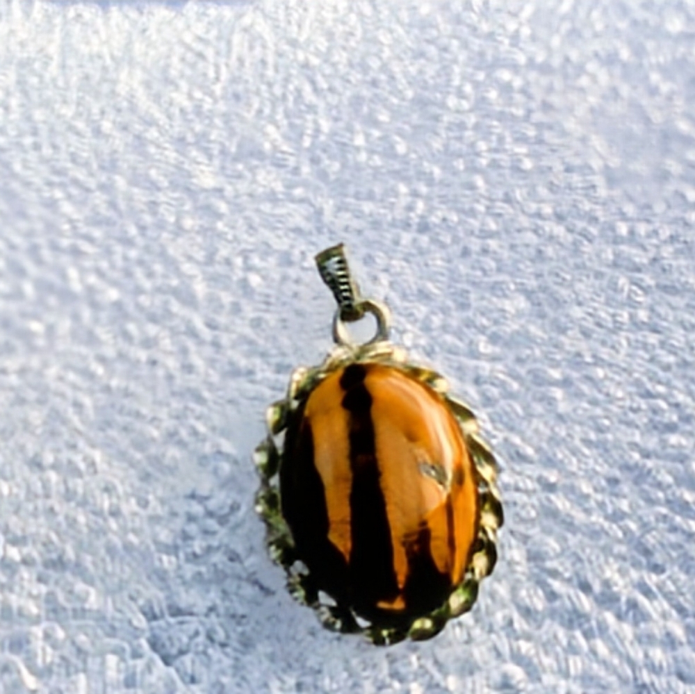 TIGER EYE , Gold and Brown Stone Pendant Necklace